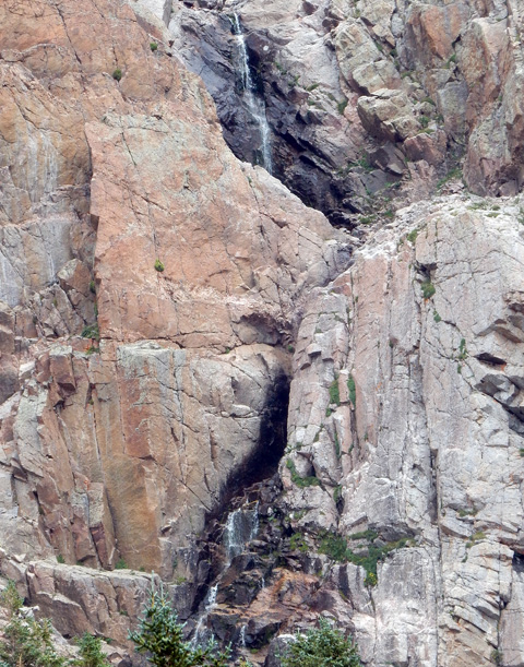 Little waterfall up on the lower SW face of Mummy Mountain