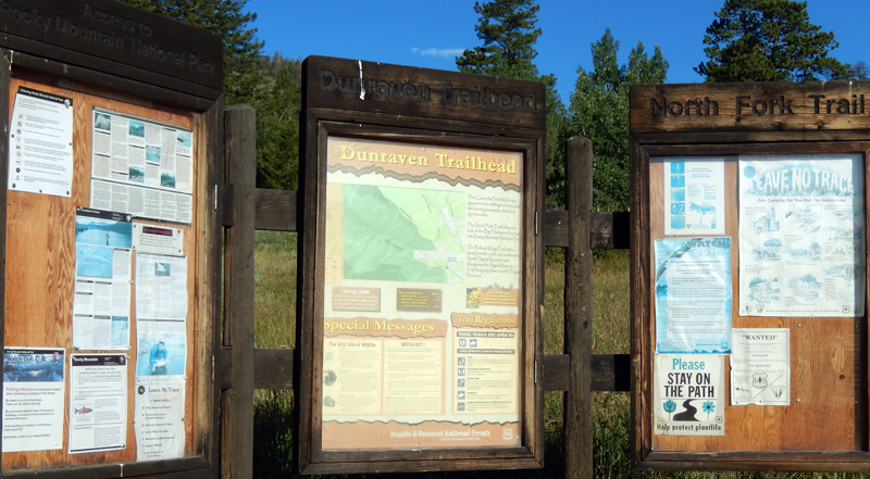 Dunraven Trailhead information signs