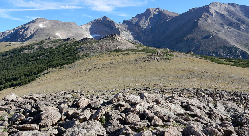 Mount Orton in front of Chiefs Head Peak, Pagoda Mountain, Longs Peak and Mount Meeker