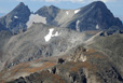 Close up of Navajo Peak, Dickers Peck, and Apache Peak from the summit of Mount Audubon